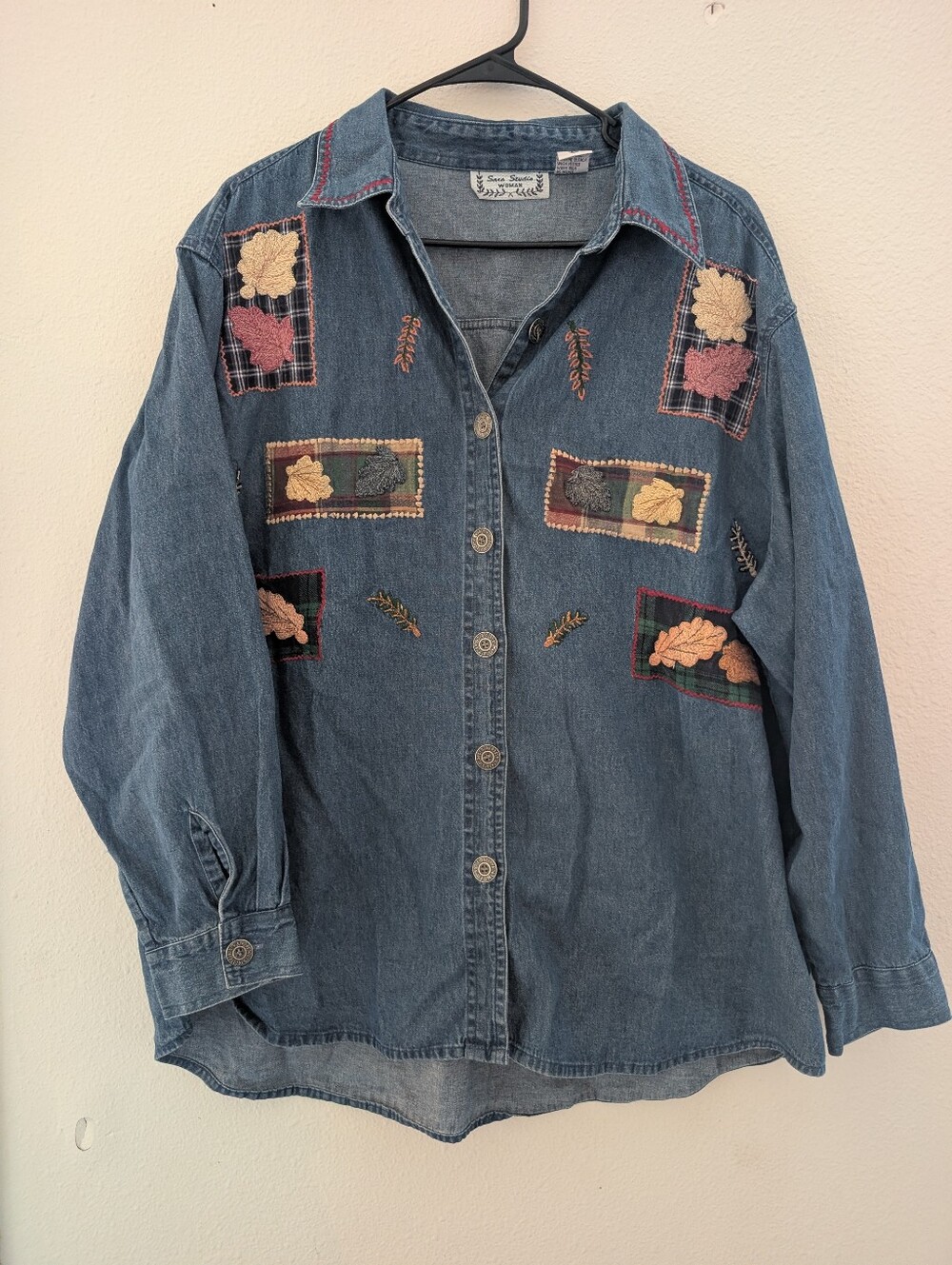 Aa Studio Denim Button-Down Shirt with Embroidered Leaf Patches - Blue